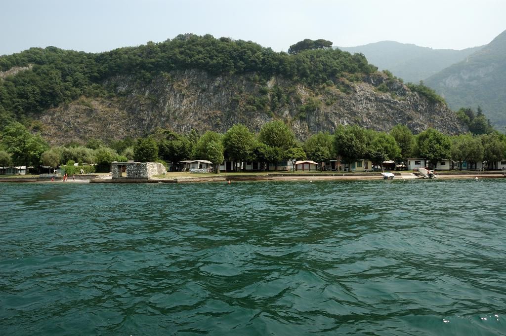 Camping Pilzone อีเซโอ ภายนอก รูปภาพ